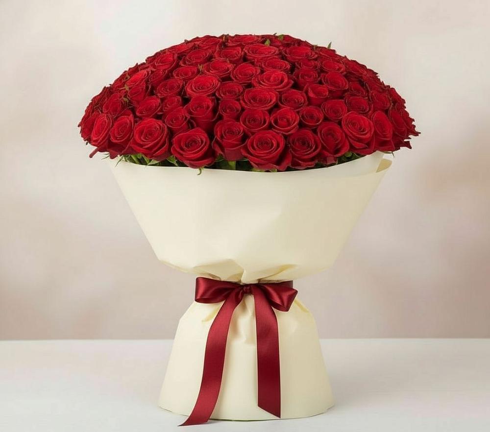 Букет 101 Красная роза Милано в Сафоново Мурманской области