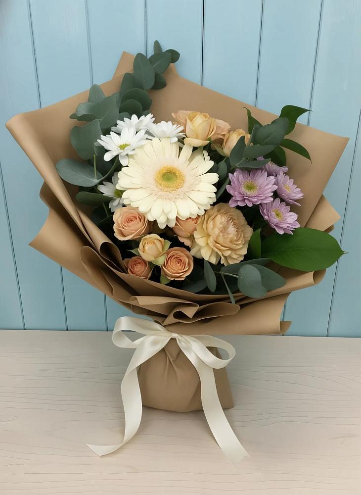 Букет цветов из: Герберы и Хризантемы в Сафоново Мурманской области