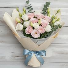 Букет цветов из:  Лизиантусы в Сафоново Мурманской области