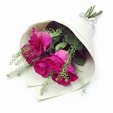 Букет цветов из:  Розы в Сафоново Мурманской области