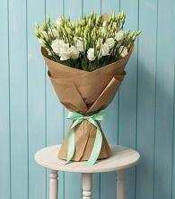 Букет цветов из:  Лизиантусы в Сафоново Мурманской области