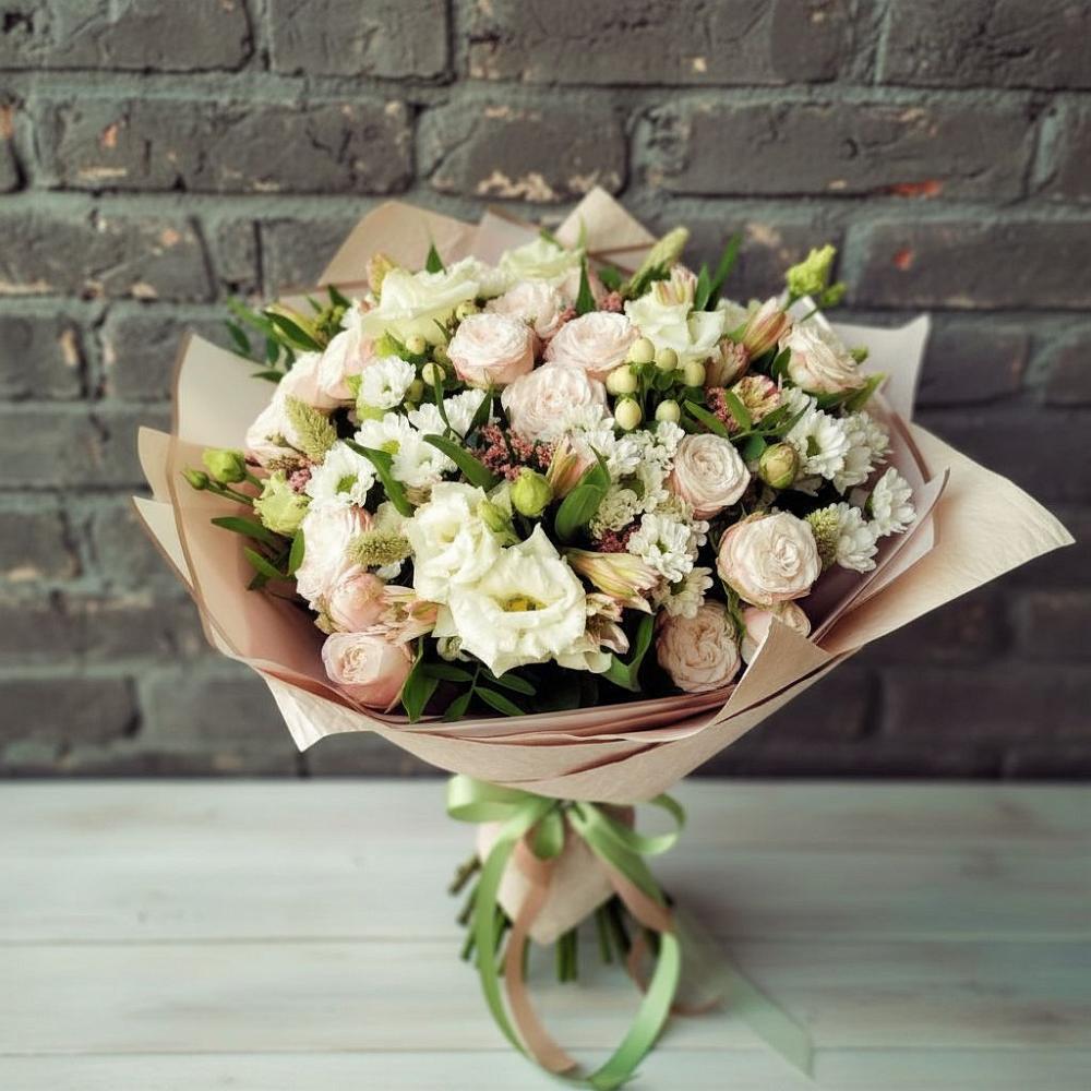 Букет цветов из: Альстромерии, Розы и Хризантемы в Сафоново Мурманской области