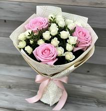 Букет цветов из:  Розы в Сафоново Мурманской области