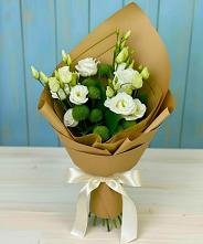 Букет цветов из:  Хризантемы и Лизиантусы #REPLACE_PRED# Сафоново Мурманской области