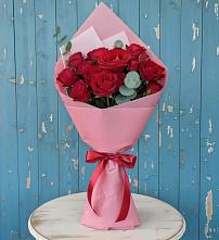 Букет цветов из:  Розы в Сафоново Мурманской области